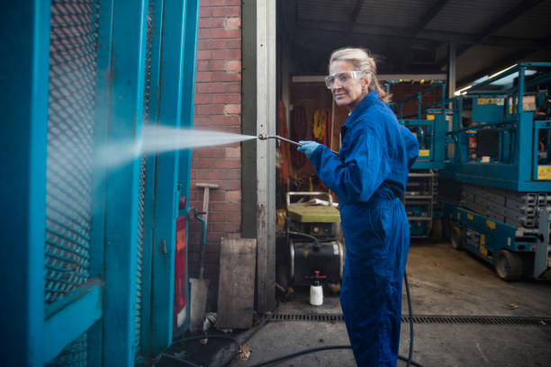 Why Choose Our Certified Pressure Washing Experts for Your Project Needs in Southwood Acres, CT?